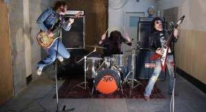 «Tired ‘N’ Wired» primer aviso de Admiral Sir Cloudlesley Shovell