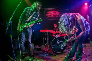 La Chinga Presenta Sus Credenciales Para «Freewheelin'»