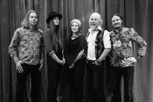 Los progresivos Agusa, anuncian la llegada de su tercer embrión para este otoño