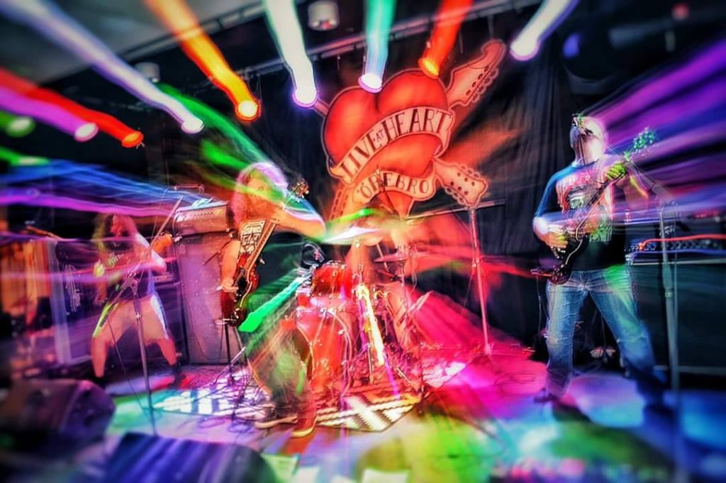 sandveiss-band