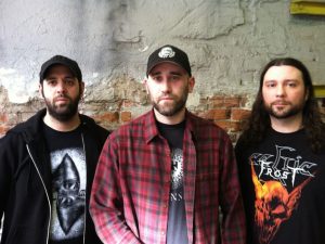 Unearthly Trance, demoledores en su vuelta con «Stalking The Ghost»