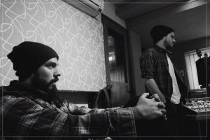 IAH firman por Kozmik Artifactz y lanzan 2 nuevos temas.