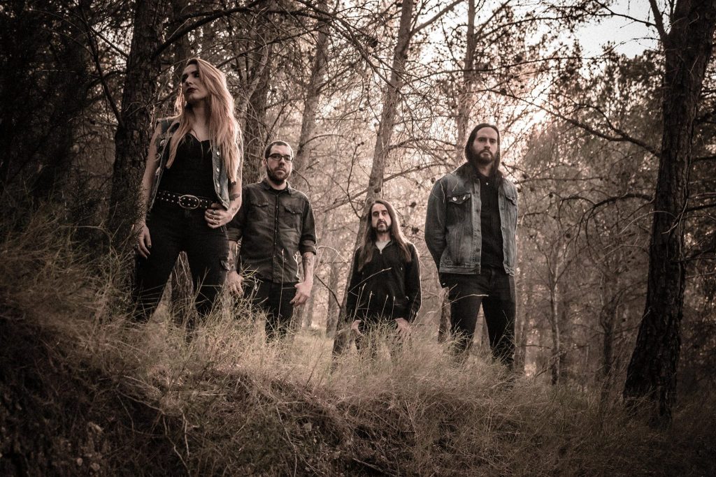 hela-band