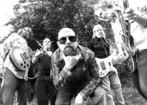 Skunk prepara su vuelta esta semana con “Strange Vibration”