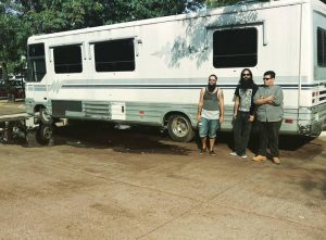 White Diablo – “Overdose”; pie a fondo por el vasto desierto