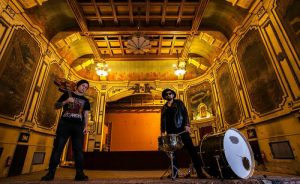 “Satisfied”, viaja hasta el fin del mundo con el blues de As De Oros