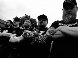 Mastiff – “Bork”; Miserables de por vida, ebrios de hostilidad…