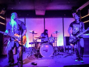 “Spiral Fires” es el nombre elegido para el nuevo EP de Geezer