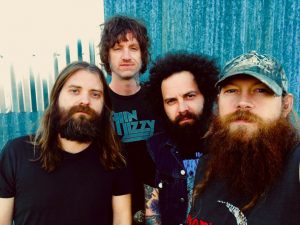 Duel debuta en el mundo de los videoclips con “Black Magic Summer”