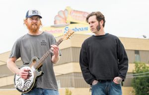 Todos los detalles de “Shake And Bake”, lo nuevo de Left Lane Cruiser