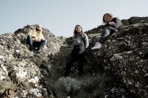 Volcanova apunta con su “Radical Waves” como interesante estreno veraniego