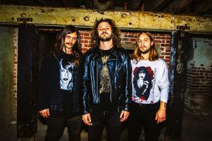 Mountain Tamer destapa la sátira con “Scorched Earth”