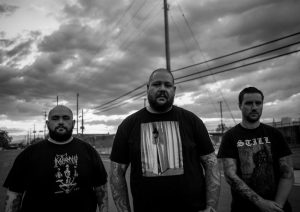 “Immersion”, el horror de Primitive Man servido como tercer asalto para el mes de Agosto