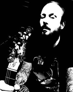 El multi-instrumentista Craig Williamson presenta su nuevo proyecto; Dead Shrine