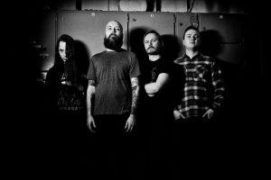 Presentamos todos los detalles de “Smile Less”, tercer registro de Throat