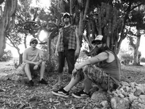 Al descubierto todos los detalles del esperado debut de Blues Weiser, “Obey The Booze”