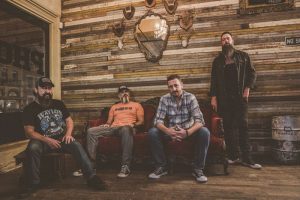 High Desert Queen presenta el videoclip “As We Roam”