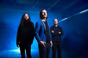 Adelantamos todos los detalles del regreso de Khemmis con “Deceiver”