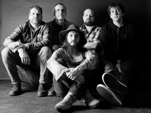 «Οιδίπους 70º30´S (Cuidaos Del Enigma)», marca el esperado regreso de Arenna en su contribución para “Grados. Minutos. Segundos”