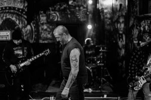 El sludge de False Gods regresa a finales de Julio con “Neurotopia”