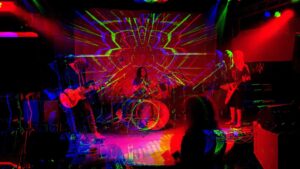 Black Helium liberará el nuevo “The Animals Are Coming” el mes que viene