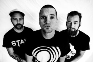 The Machine renueva alineación, ficha por Majestic Mountain Records y anuncia el nuevo “Wave Cannon”