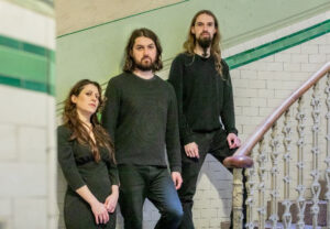 “Songs Of Abundance, Psalms Of Grief” será el estreno de healthyliving programado para esta primavera