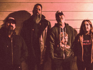 “Black Moon”, nuevo videoclip de High Desert Queen