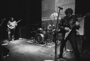 “Phantom Member/Cheap Luv”, un nuevo EP en forma de doble single como renovado sonido de naturaleza setentera para The Curse Of Sahara